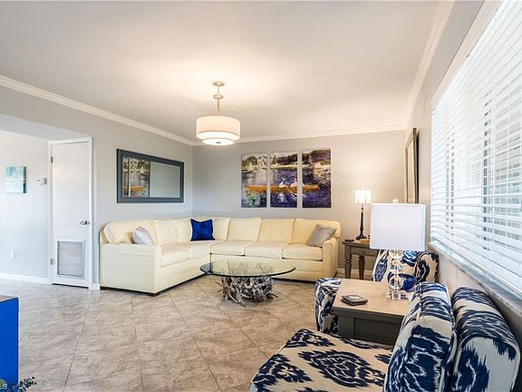 5th image of 788 Park Shore Dr #31