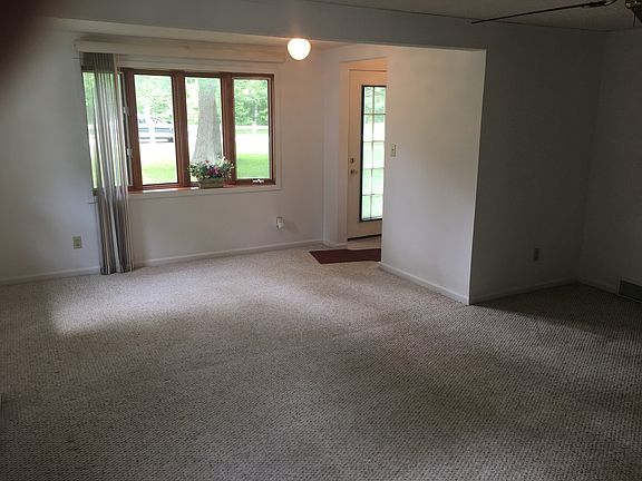 4th image of 2418 13th St