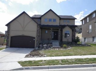 5669 W Muirwood Dr, Herriman, UT 84096