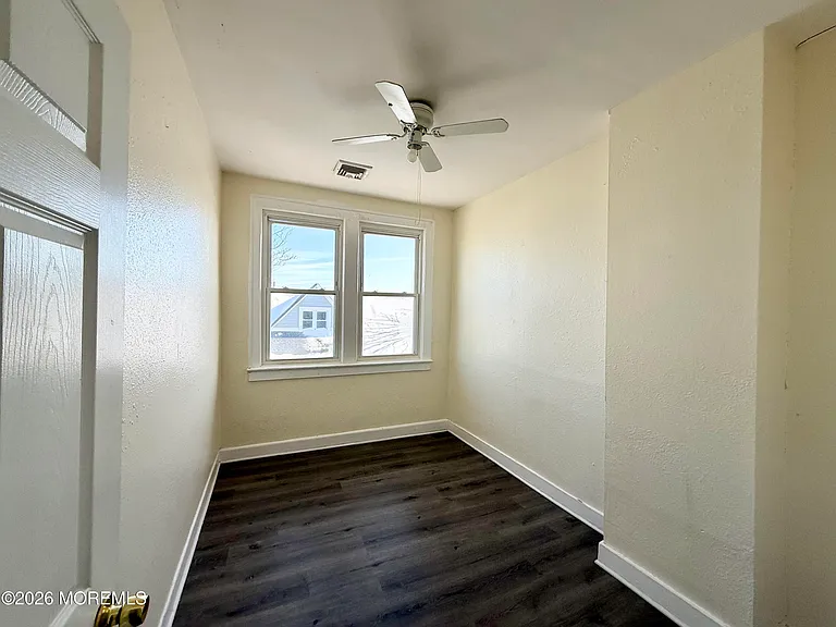 37 2nd Ave #5 — Photo 5