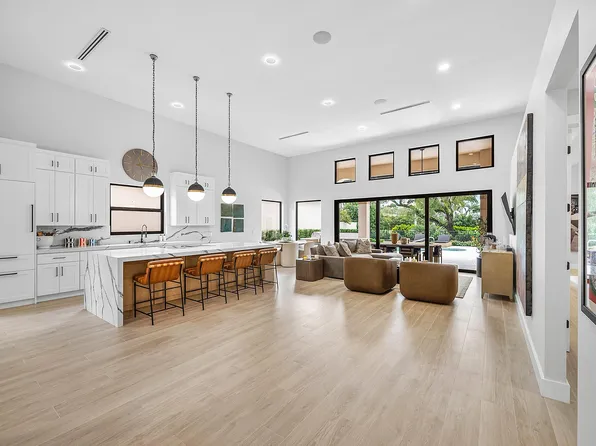 2370 NW 53rd Street, Boca Raton, FL 33496