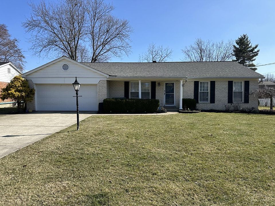 1st image of 4417 Woodtrail Ln
