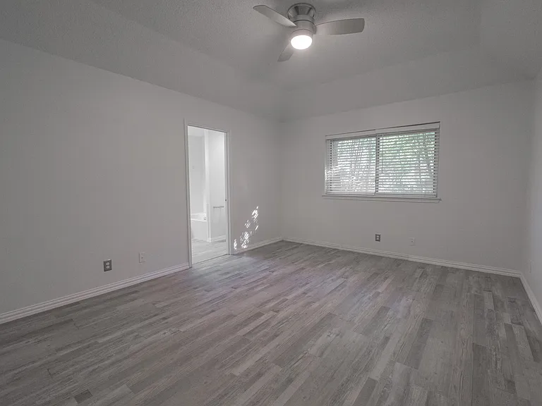 8201 Llano Ave — Photo 18