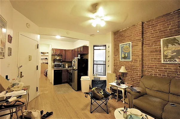 Rented by Compass | media 13