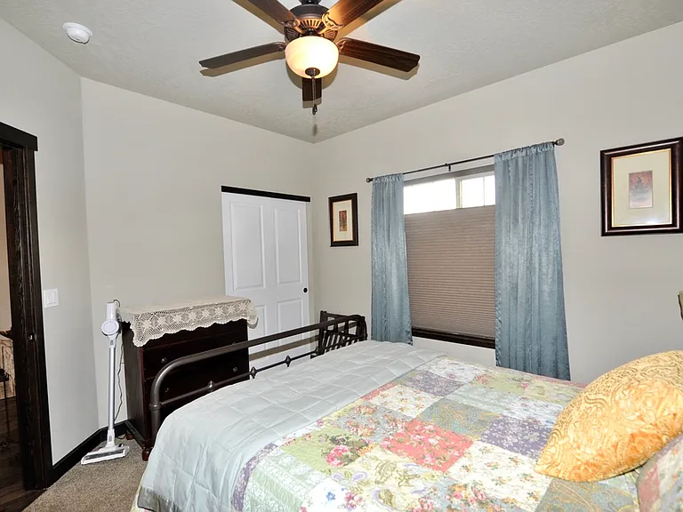 1399 N Brady St — Photo 23