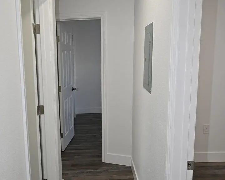 1007 C St #1 — Photo 23