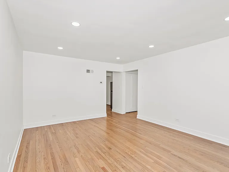 8914 Lamon Ave #1N — Photo 5