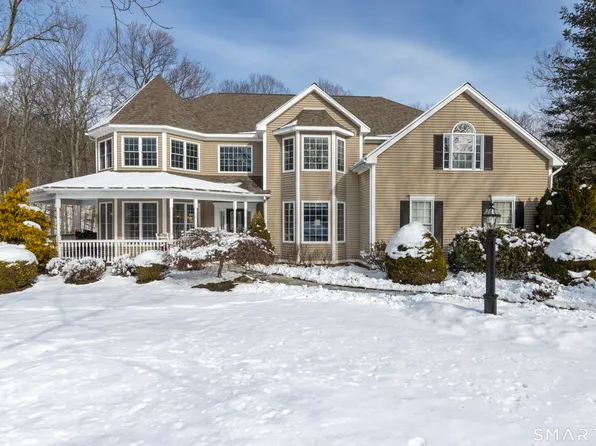 44 Chadwick Court, Monroe, CT 06468