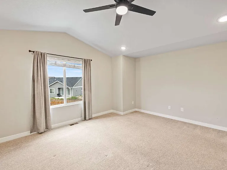 10547 Rolling Peaks Dr — Photo 18