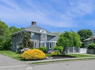 3 Fox Run Ln, Marblehead, MA 01945