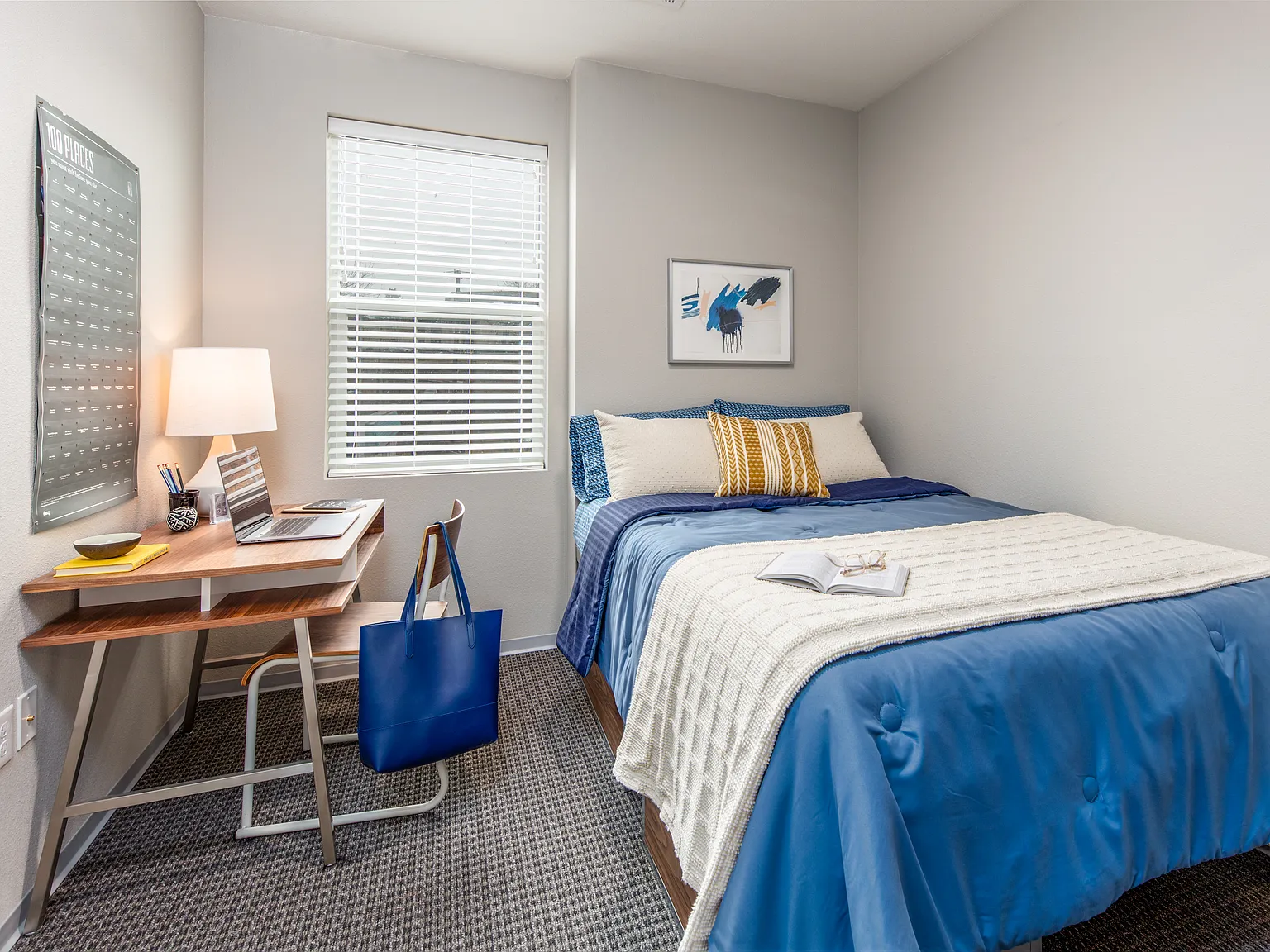 Muse on Main - Student Apartments — Photo 2