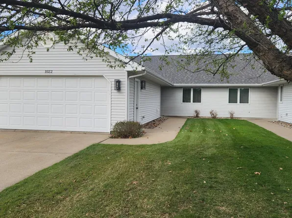 1022 N Garden St, Lake City, MN 55041