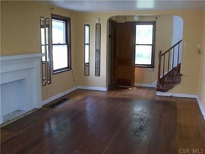 5th image of 2428 Bretton Pl