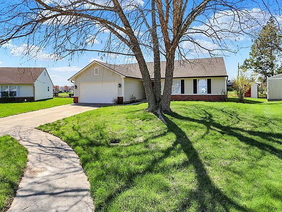 2nd image of 6026 Sally Ann Cir