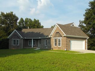 3760 Walnut Creek Rd, Scottsville, KY 42164