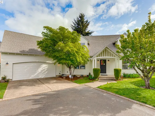 13620 NE Glendoveer Ct, Portland, OR 97230