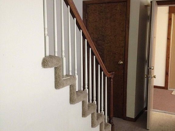 2nd image of 9 Marlou Dr APT 1