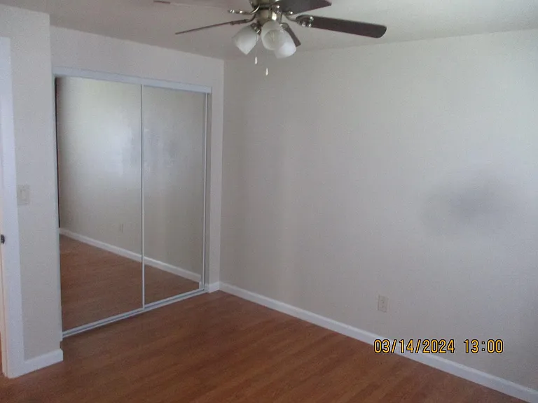 250 N Umpqua St — Photo 24