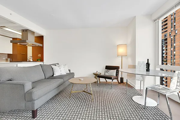 Rented by Cooper & Cooper Real Estate | media 64