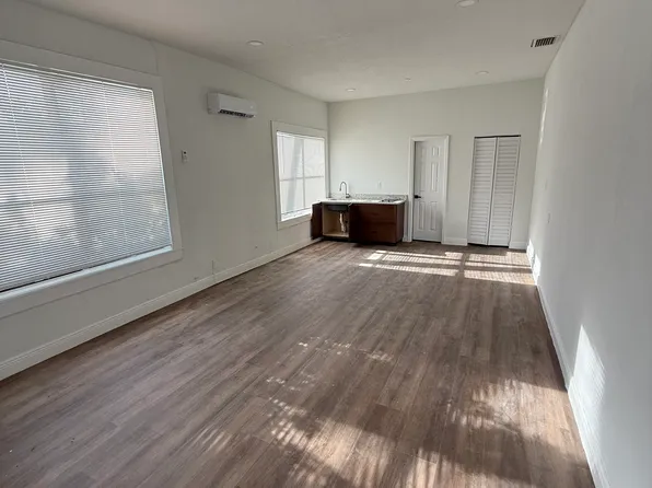 (undisclosed Address), Tampa, FL 33605