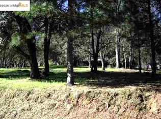 13137 Jackson Mill Dr, Groveland, CA 95321