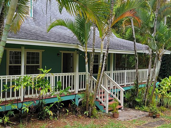 2nd image of 1010 E Kuiaha Rd