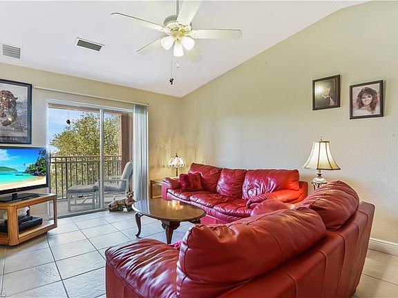 2nd image of 3732 SW 7th Pl APT 5