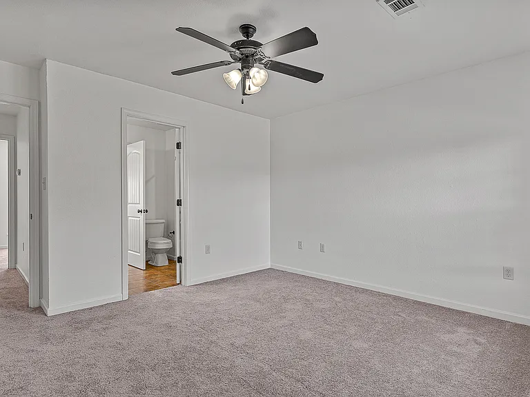Primary Bedroom| Deerfield Crossing | Townhome