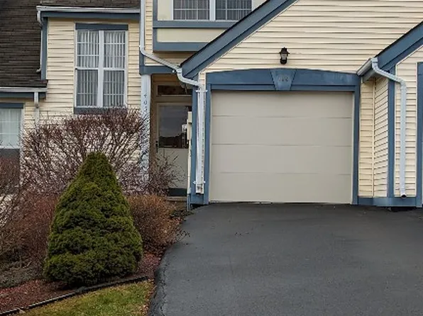 405 Western Heights Blvd, Endicott, NY 13760