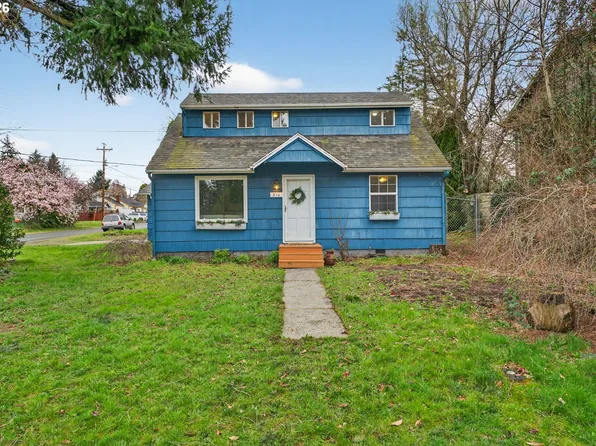 210 SE 218th Ave, Gresham, OR 97030