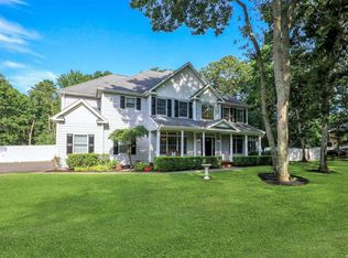 118 Gerard Rd, Yaphank, NY 11980