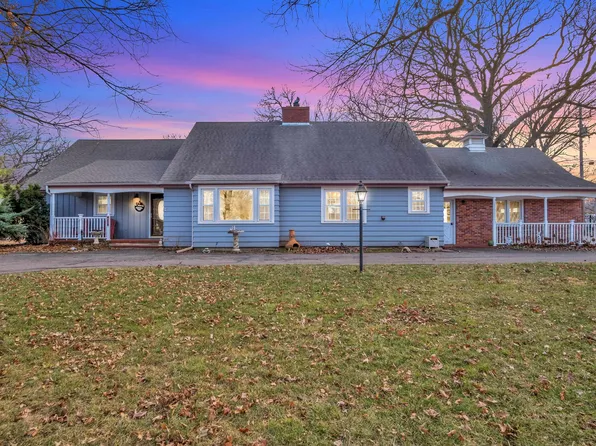 617 W 8th St, Newton, KS 67114