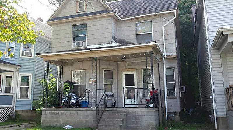 2nd image of 1018 Raspberry St