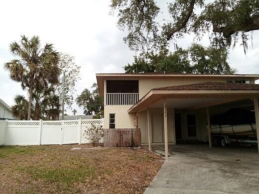 2nd image of 2143 Montclair Dr