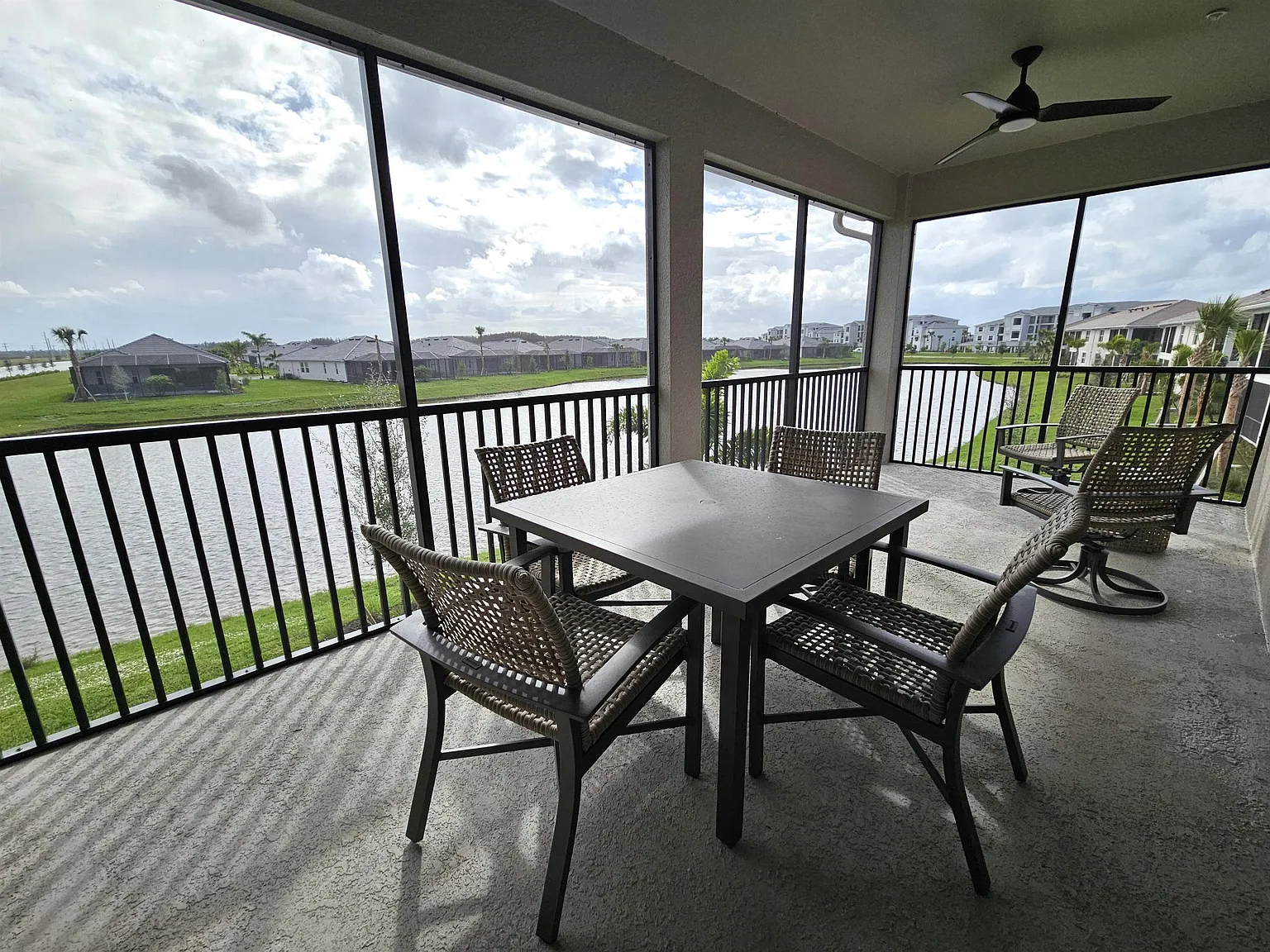 5722 Oakmont Ct #9122 - The National - Cline — Photo 2