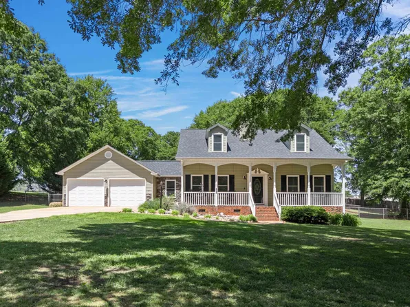 115 Suffolk Rd, Boiling Springs, SC 29316