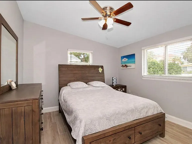 514 Ulelah Ave — Photo 5