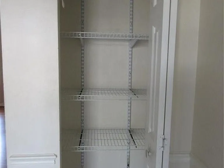 110 Foundry Ct — Photo 11