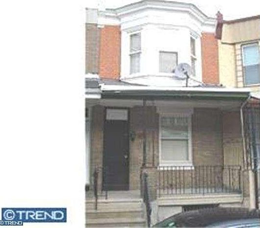 1st image of 631 E Thayer St