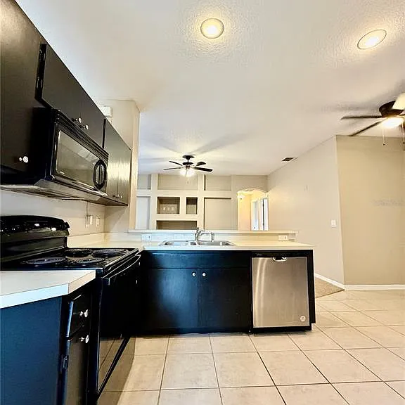 3415 Silver Meadow Way — Photo 9
