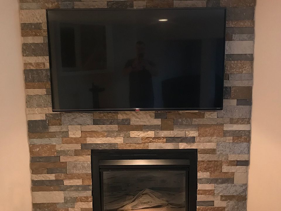1st image of 4470 Loraine Ln