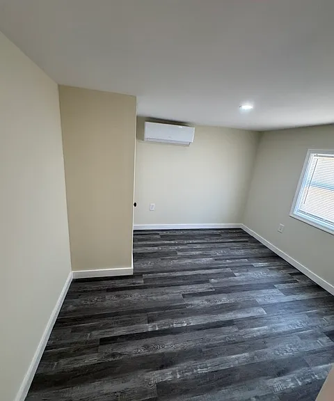 918 King St — Photo 11