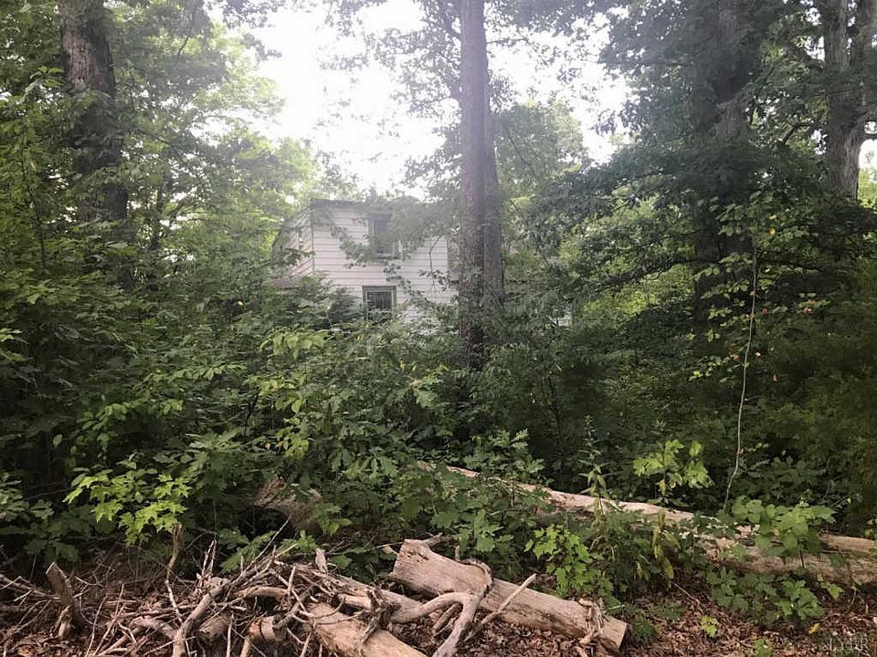 1st image of 120 Spinoza Cir