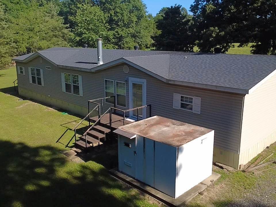 1st image of 214 Deshong Ln