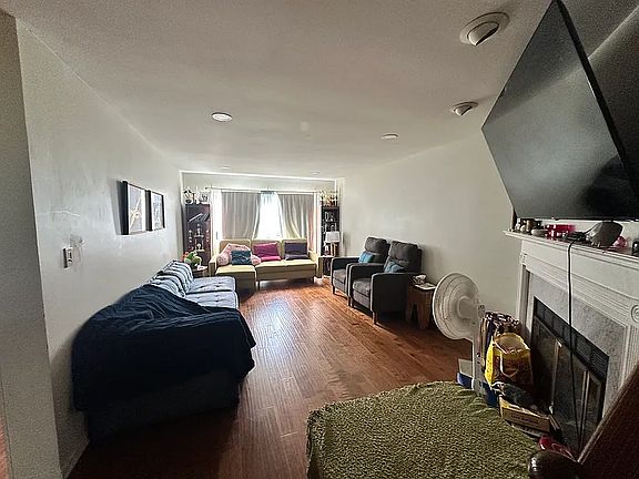 4th image of 1306 Palley Ct