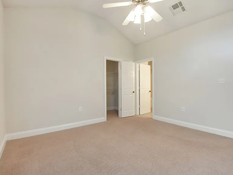 The Villas at Laketown — Photo 23
