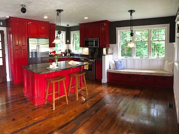 4th image of 107 Smith Run Rd