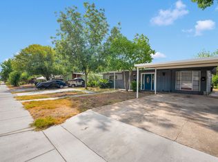 310 E Hutchins Pl, San Antonio, TX 78221