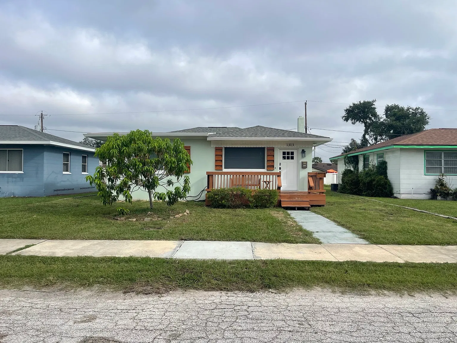 3 bed, 1450 sqft, $2,500 — Photo 1