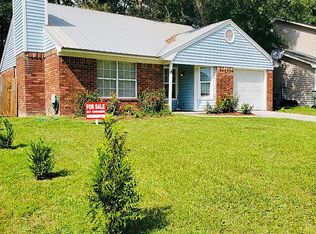 8 E Quail Forest Ct, Savannah, GA 31419